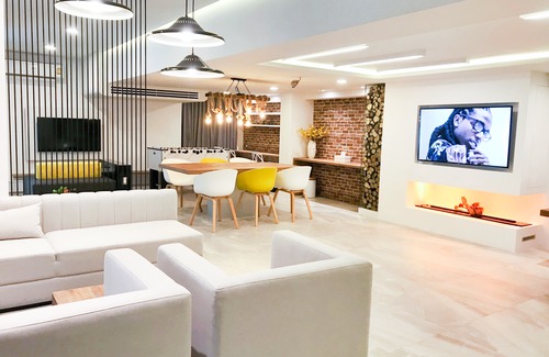 Chidlom Hotel | Benviar Tonson Residence