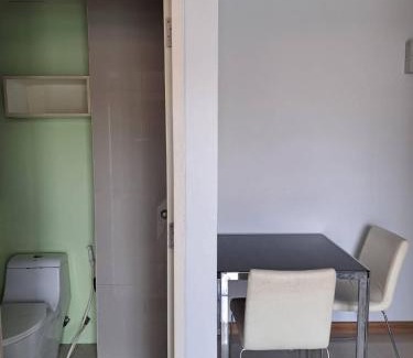 Bang Na Hostel | BKK TEAK Hostel