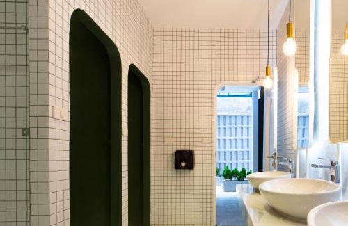 San Chao Pho Suea Hostel | Boxpackers Hostel Phranakorn