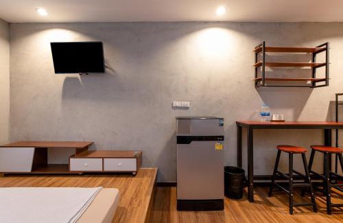 Bang Na Hostel | Buri Hostel Bangkok