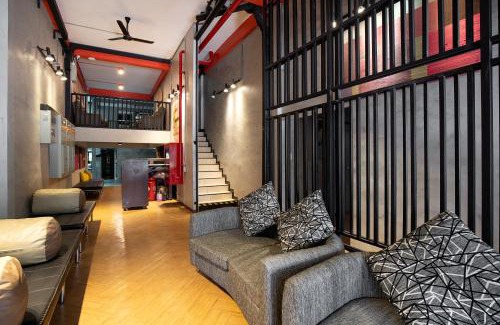 Bang Na Hostel | Buri Hostel Bangkok