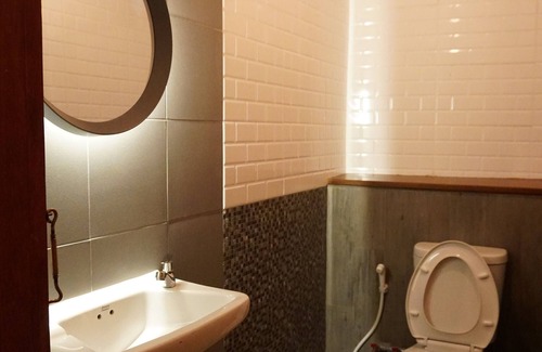 Chiang Rai Hostel | Busket Hostel (next to Night Bazaar and walking distance to Bus Station 1)