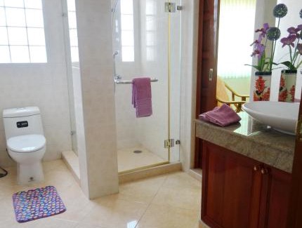 Jomtien Apartment | BUTTERFLY GARDEN BOUTIQUE RESIDENCES by Frasier, A Lifestyle Destination Apt and Villas 1 to 3 Bedroom units, 2 Full Bathrooms, Rain shower, Spa bath, Complete kitchen, Staff 24-7,Fast fiber optic WIFI, 55" SMART TV's, Free BBQ,