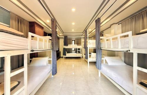 Lipa Noi Hostel | Chill Inn Lipa Noi Hostel and Beach Cafe