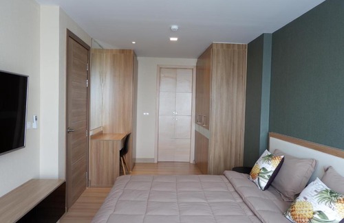 Ekkamai Apartment | Comfort&Cozy in the middle of city / BTS Ekamai