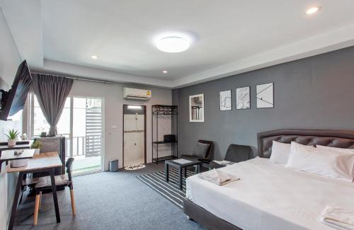 Lat Krabang Hostel | Cozzi by Grand Airport Resort