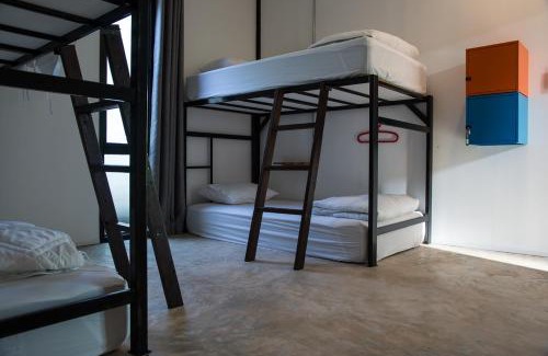 Kanchanaburi Hostel | D Hostel by the river