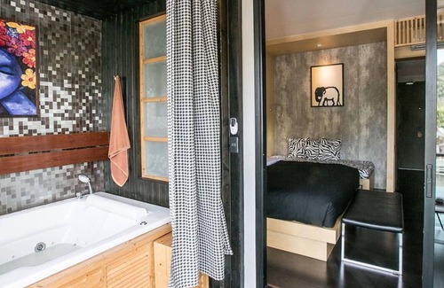 Lamai Resort | DELUXE JACUZZI SUITE 4