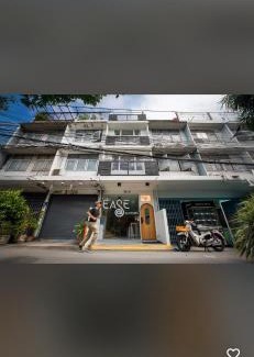 Yan Nawa Hostel | Ease at Sathorn Hostel and Coworking Space
