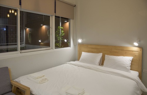 Siriraj Hostel | Ekanake Hostel