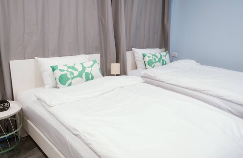 Khlong Tan Nuea Hostel | Ekkamai Buds & Beds - 420 Hostel