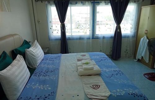 Ban Phe House | Happy Home Guest House