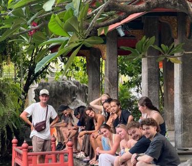 San Chao Pho Suea Hostel | Here We Go Bangkok
