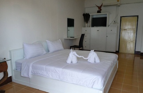 Lat Krabang Hostel | Hostel ∙ 8 guests