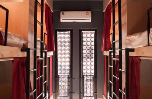 Embassy District Hostel | Hostel ∙ 8 guests
