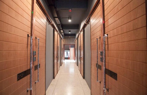 Embassy District Hostel | Hostel ∙ 8 guests