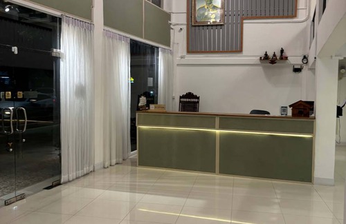 Arun Amarin Hotel | Hotel ∙ 8 guests