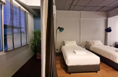 Prawet Hostel | Human Touch Room - Soulful Bangkok Hideout
