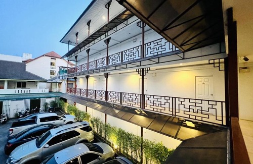 Wat Ket House | INN Kham Apartment