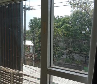 Tha Sai Luat Hostel | ISI Backpackers'