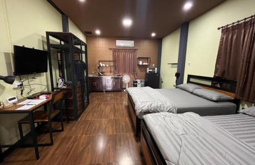 Amnat Charoen Apartment | Jinplace Hostel