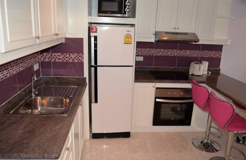 South Pattaya Condo | Jomtien Beach Condominium 3rd floor apt