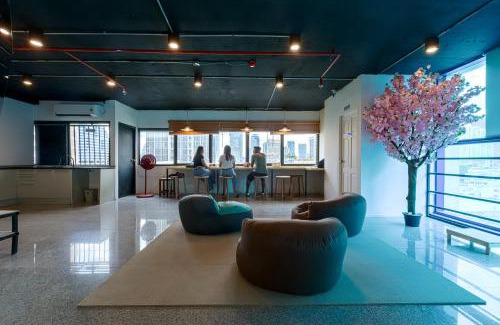 Bang Rak Hostel | Kinboshi Hostel Silom