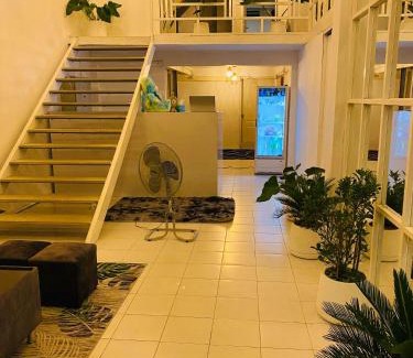 Arun Amarin Hostel | Lemon Tree Hostel Khaosan