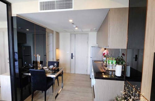 Jomtien Apartment | Luxury suite with sea view - 200 meters from the beach!