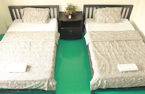 Bang Kho Laem Hostel | LZ Hostel