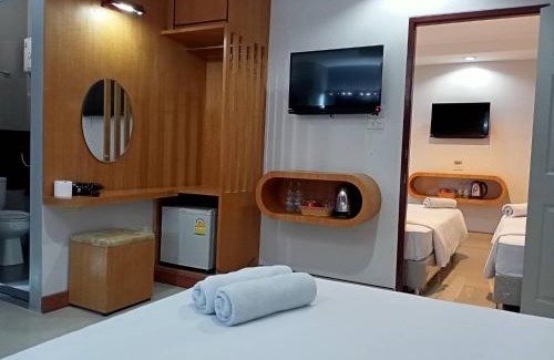 Phitsanulok Hotel | @Me2 Hotel