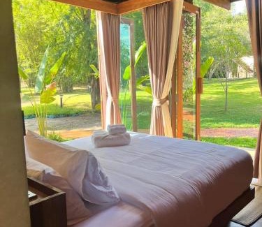 Chiang Khan Resort | Nachan The Antique Courtyard