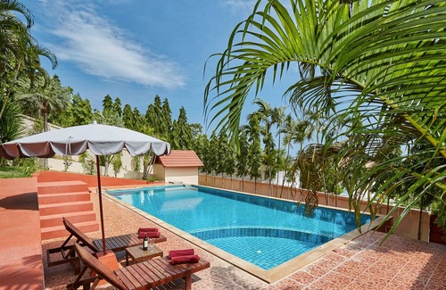 Na Mueang Villa | NB Villa Namuang 7 Bedroom with pool