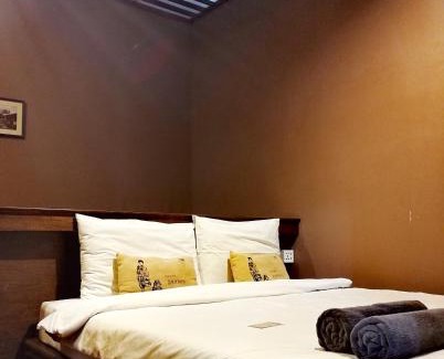 Samran Rat Hostel | Niras Bankoc Hostel