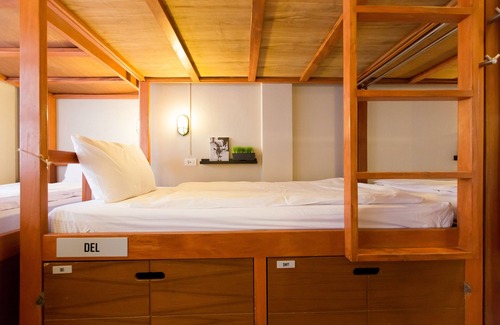 Downtown Krabi Hostel | Pak-Up Hostel