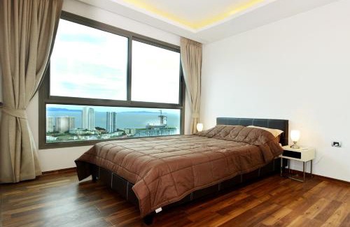 Pratumnak Hill Apartment | Peak Towers Condominium