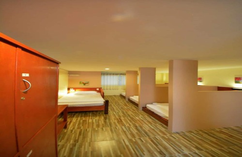 Thong Sala Hostel | Phangan Barsay Hostel