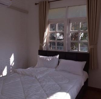 That Phanom House | Pharungruang House Thatphanom Nakonphanom พารุ่งเรืองเฮ้าส์