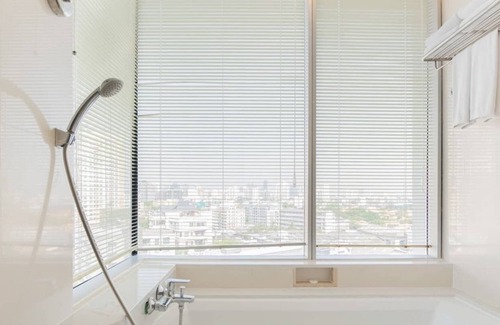 Phra Khanong Nuea Apartment | Premium Suite near BTS Phrakhanong住宅套房 U10