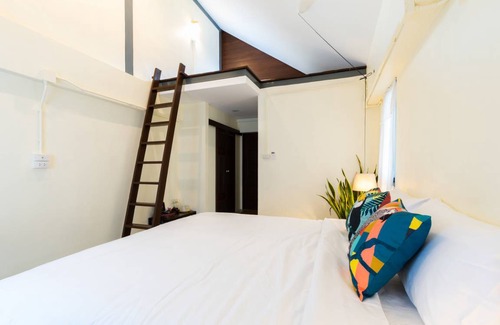 Thon Buri Resort | Private room ∙ 2 guests