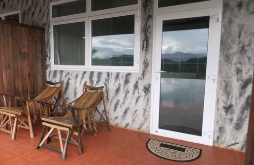 Khlung Resort | Private room ∙ 3 guests