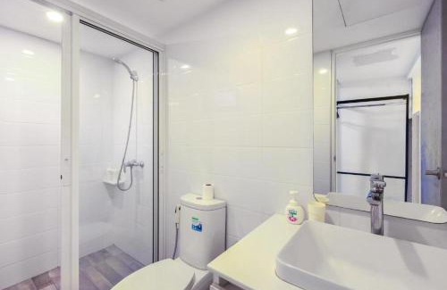 Embassy District Hotel | Quite Grove Hotel