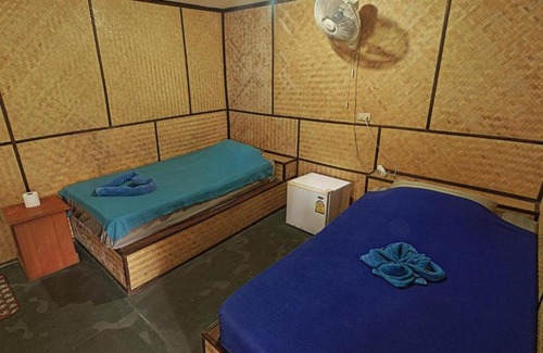 Thong Sala House | Room in Guest room - Asia Blue - Beach Hostel Hacienda - Superior Double or Twin Room with Pool View