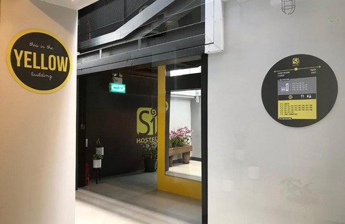 Thung Maha Mek Hostel | S1hostel Bangkok