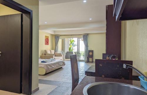 Klong Son Apartment | Seaview Apartment in Siam Royal View