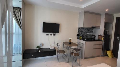 North Pattaya Apartment | Serenity Condo Wongamat by Patsamon