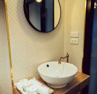 Nopphitam Hostel | SERENITY HOSTEL & MINI Bar126