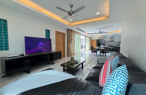 Rawai Villa | SKYPOOL,new brand villa with big private