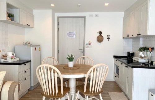Khao Takiab Apartment | Summer Huahin Condo612,Near beach&Cicada,Beautiful swimming pool