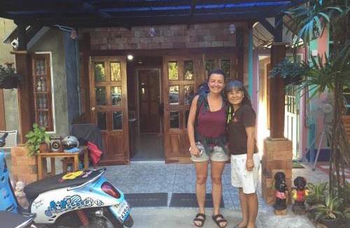 Nai Mueang Hostel | Sun smile(cafe & homestay)